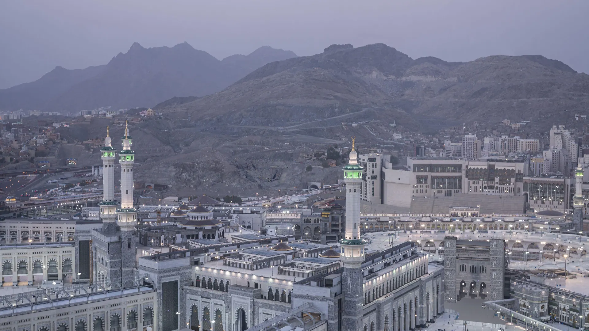 Doubletree By Hilton Jabal Omar Makkah Hotel Mecca Saudi Arabia